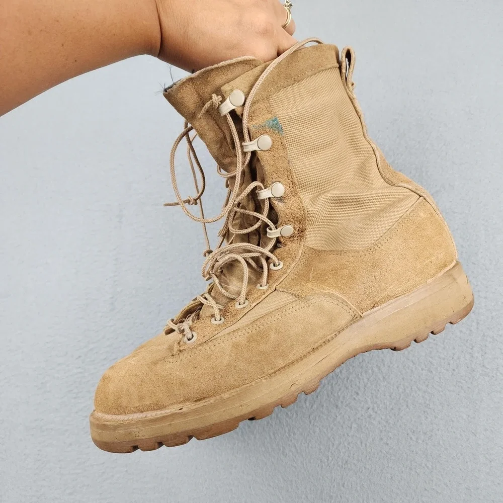 Belleville 750 Boots Mens Size 9R Beige Suede Gore-Tex Army Combat Vibram USA